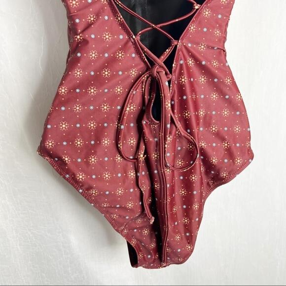 Cupshe Never Seperated One Piece Swimsuit / Bathing Suit - Picture 7 of 16